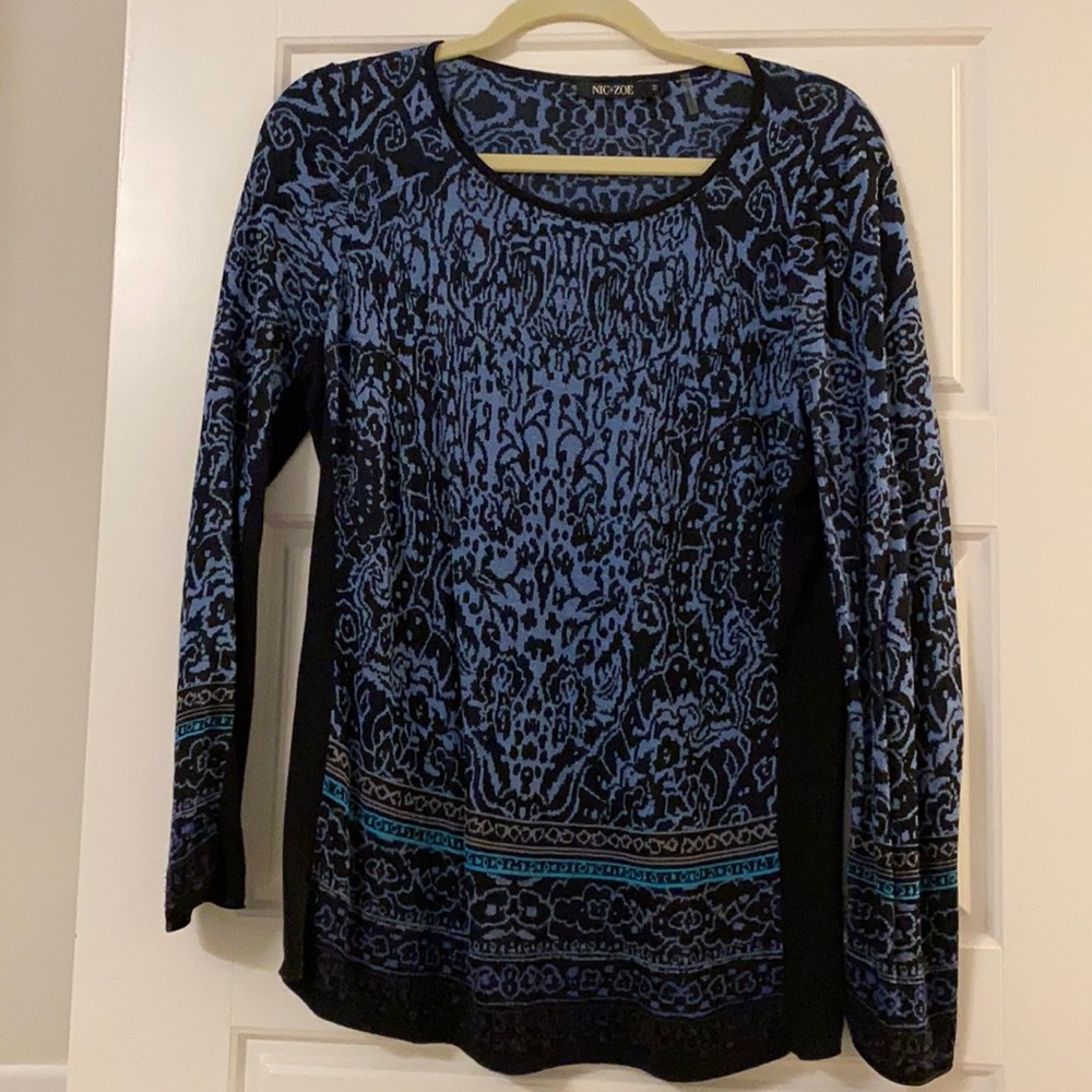 Nic + Zoe navy and blue sweater